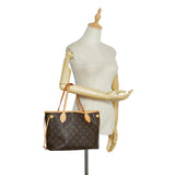 Louis Vuitton Monogram Neverfull PM (SHG-DGuXle)