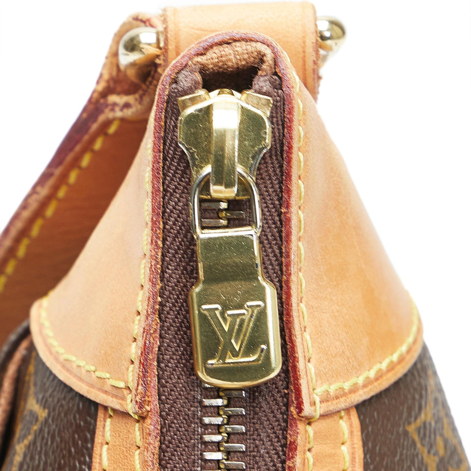Louis Vuitton Monogram Odeon PM (SHG-oFeR15)