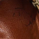 Louis Vuitton Monogram Papillon 30 (SHG-9XKayY)