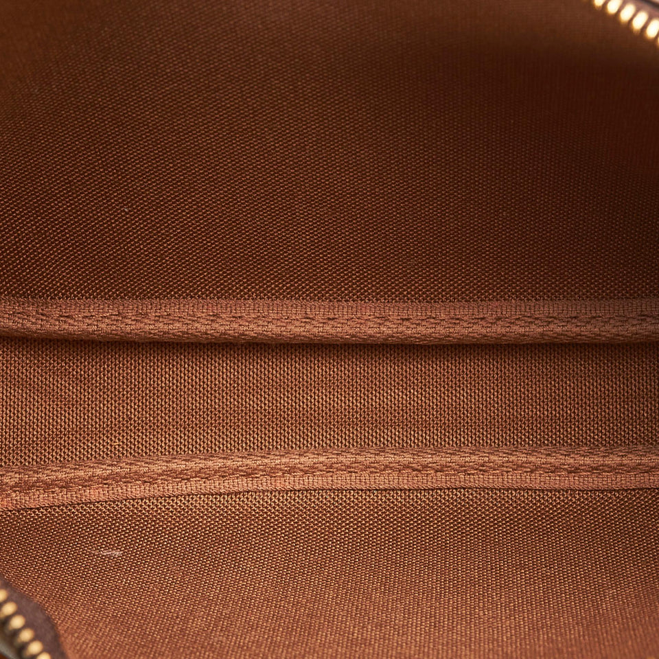 Louis Vuitton Monogram Pochette Accessoires (SHG-rSpHfF)