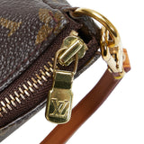 Louis Vuitton Monogram Pochette Accessoires (SHG-8R9N7Z)