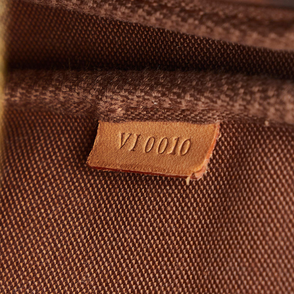 Louis Vuitton Monogram Pochette Accessoires (SHG-Jov92n)