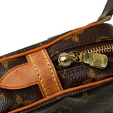 Louis Vuitton Monogram Pochette Marly Bandouliere (SHG-Q1HIos)