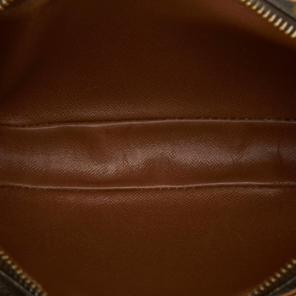 Louis Vuitton Monogram Pochette Marly Bandouliere (SHG-UYyJbL)