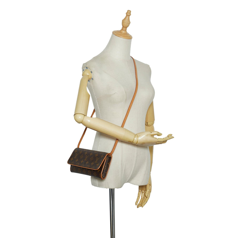 Louis Vuitton Monogram Pochette Twin GM (SHG-GoWC31)