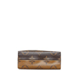 Louis Vuitton Monogram Reverse Giant Onthego GM (SHG-1N6HHY)