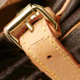 Louis Vuitton Monogram Saumur 30 (SHG-MDYoCb)