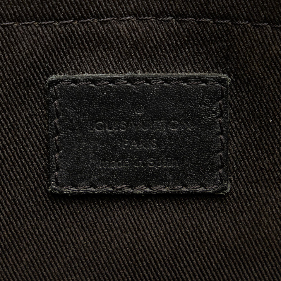 Louis Vuitton Monogram Shadow Discovery Pochette (SHG-0PFXws)
