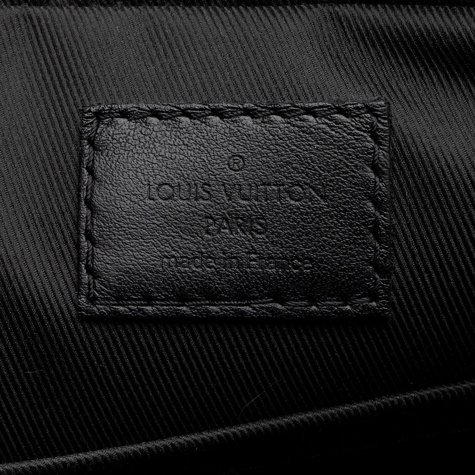 Louis Vuitton Monogram Shadow Duo Messenger Bag (SHF-TqrVc2)