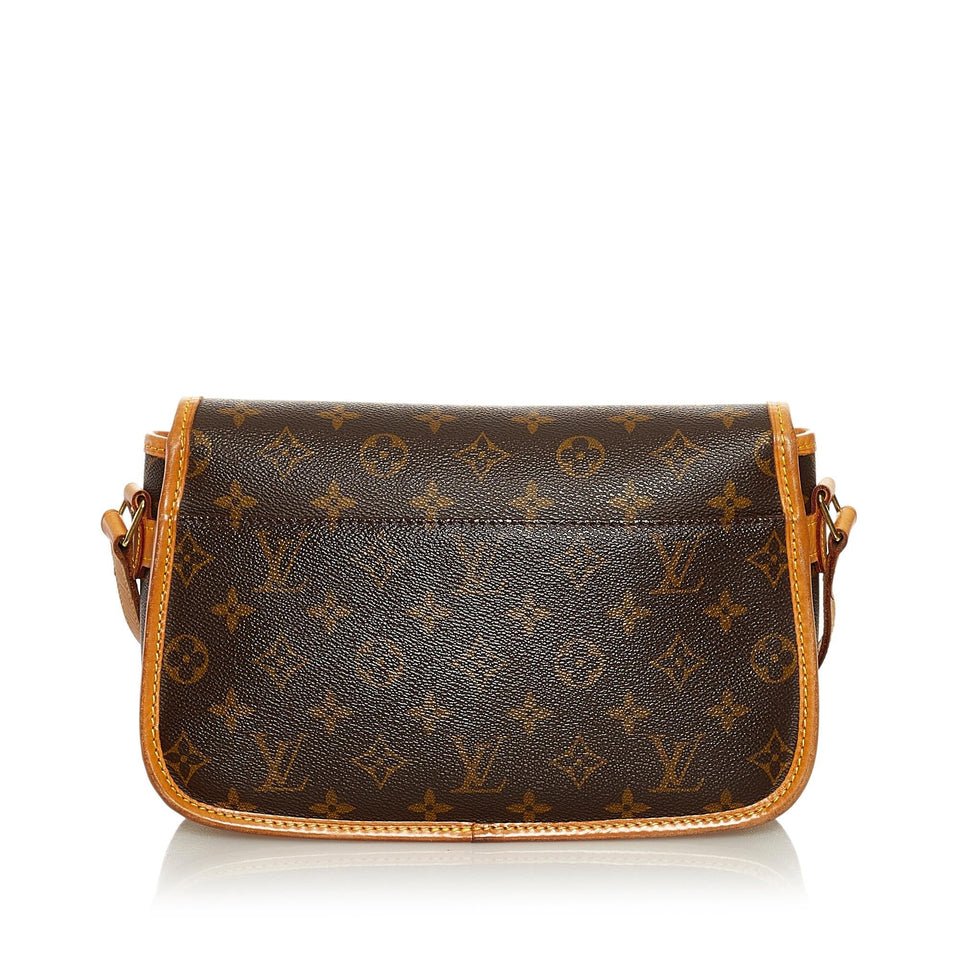 Louis Vuitton Monogram Sologne (SHG-36740)