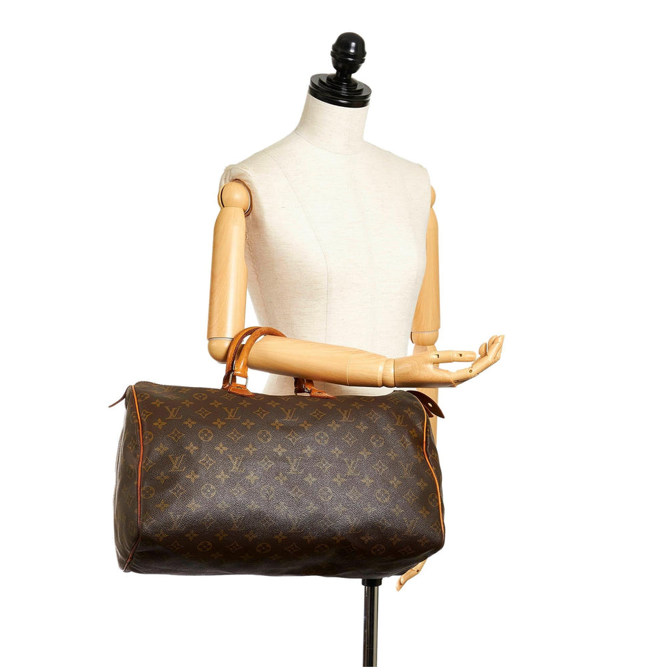 Louis Vuitton Monogram Speedy 40 (SHG-34666)
