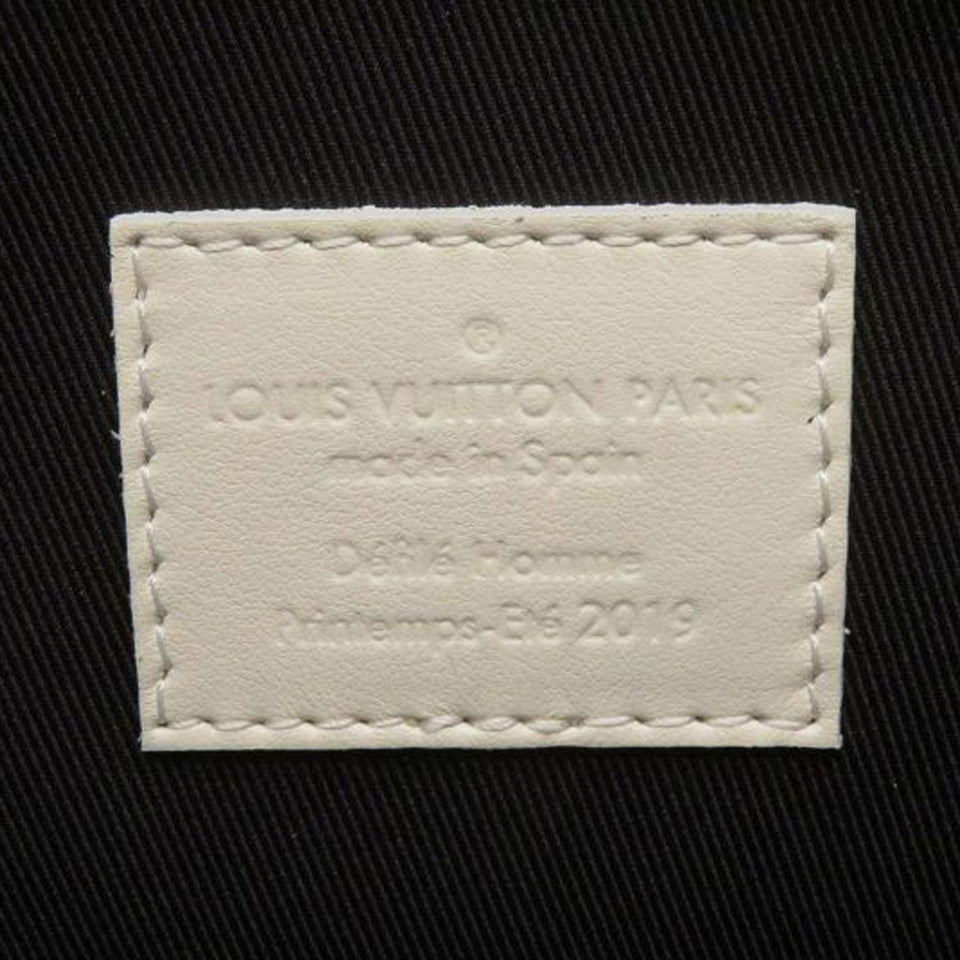 Louis Vuitton Monogram Taurillon Sac Plat (SHG-36681)