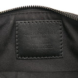 Louis Vuitton Monogram Trio Pouch NM (SHG-37664)
