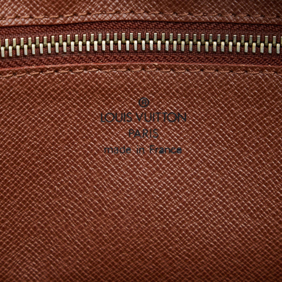Louis Vuitton Monogram Trocadero 27 (SHG-kJwIEA)