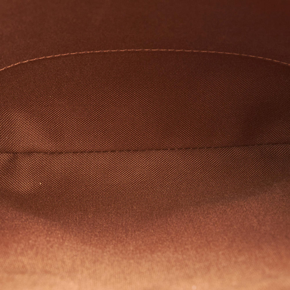 Louis Vuitton Monogram Valmy Pochette (SHG-fCdY3v)
