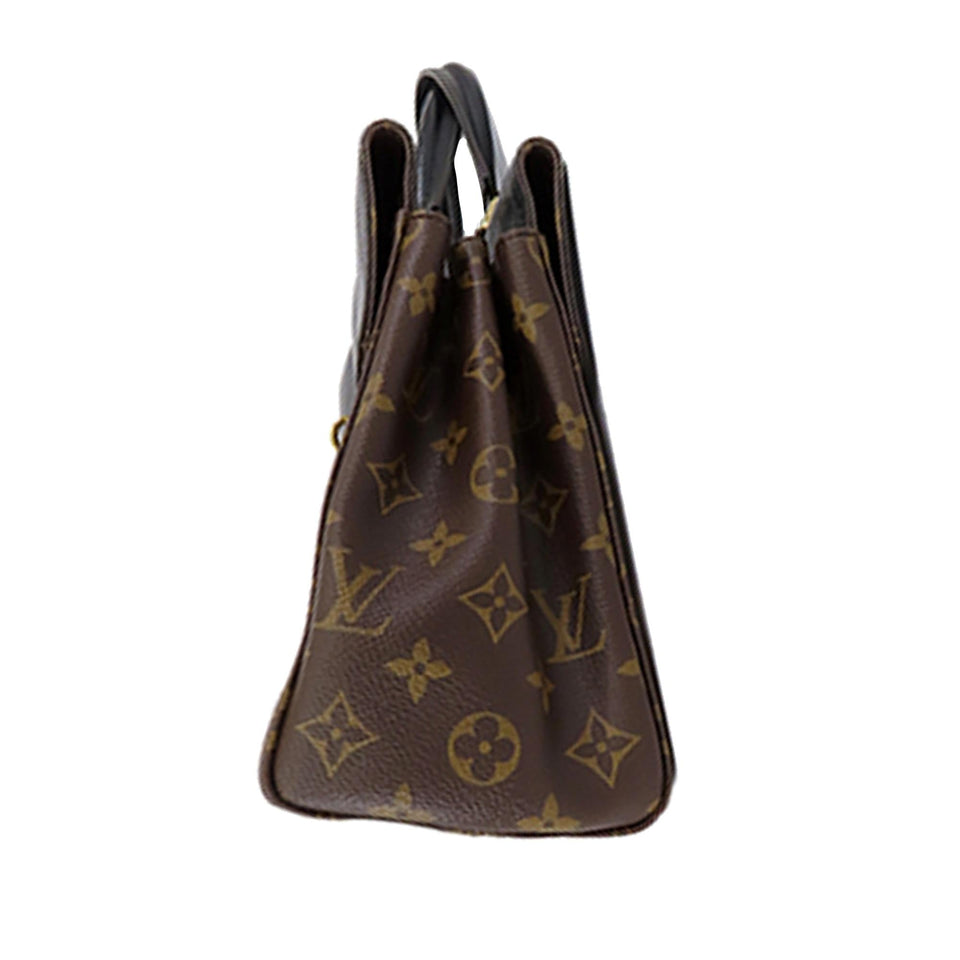 Louis Vuitton Monogram Venus (SHG-37926)