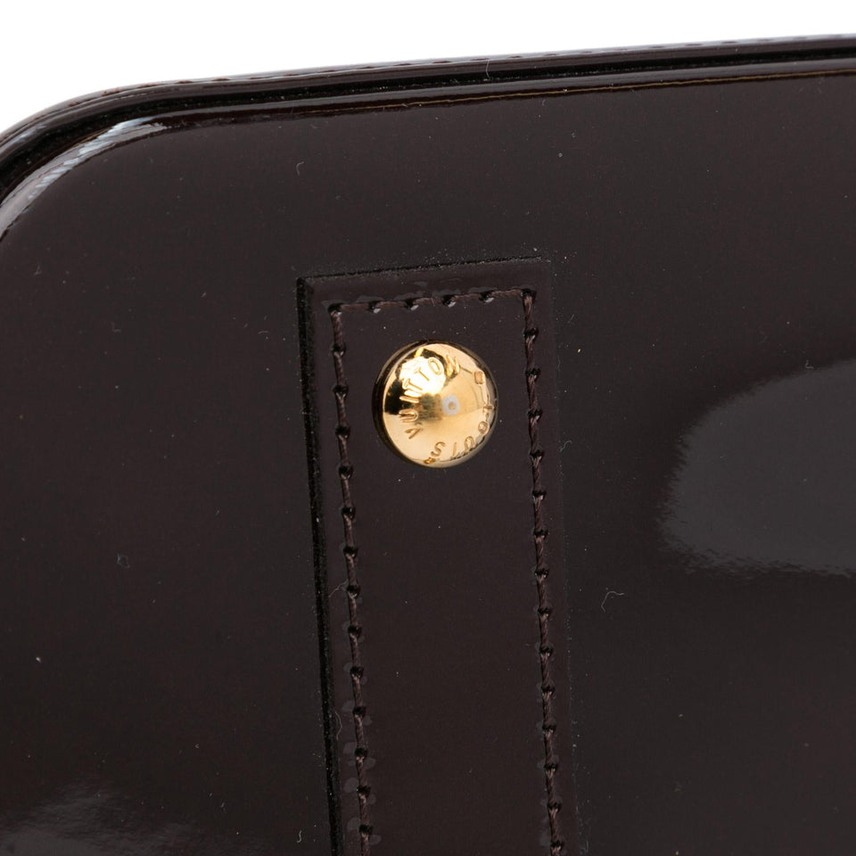 Louis Vuitton Monogram Vernis Alma BB (SHG-PvmuQo)
