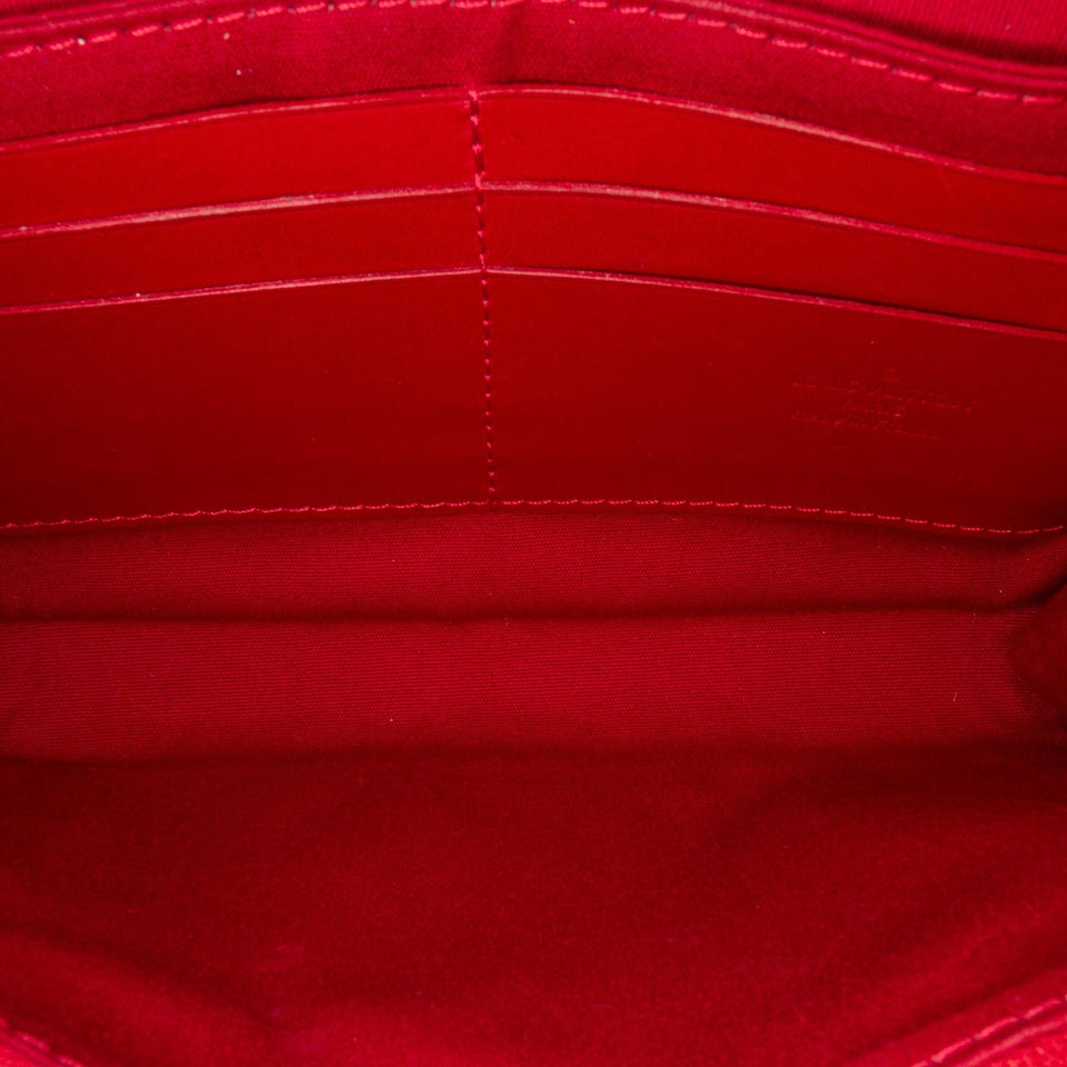 Louis Vuitton Monogram Vernis Bel Air Pochette (SHG-36533)