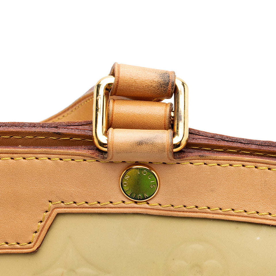 Louis Vuitton Monogram Vernis Brea MM Satchel (SHF-20211)