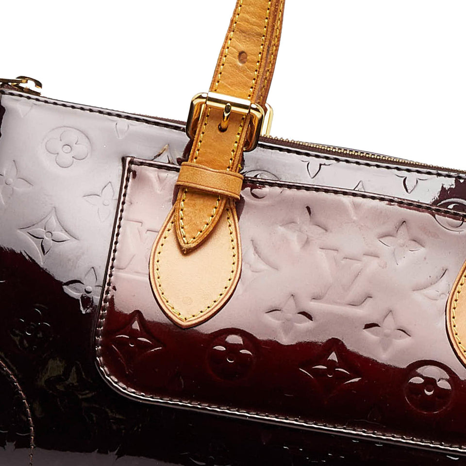 Louis Vuitton Monogram Vernis Rosewood Avenue (SHG-U9Cr5M)