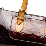 Louis Vuitton Monogram Vernis Rosewood Avenue (SHG-U9Cr5M)