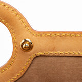 Louis Vuitton Monogram Vernis Roxbury Drive Clutch (SHF-HjMdyt)