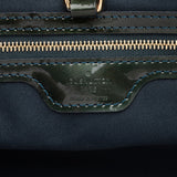 Louis Vuitton Monogram Vernis Wilshire PM Tote (SHF-ZcOAu3)