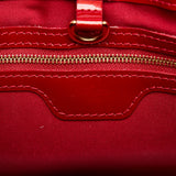 Louis Vuitton Monogram Vernis Wilshire PM (SHG-a7HjnB)