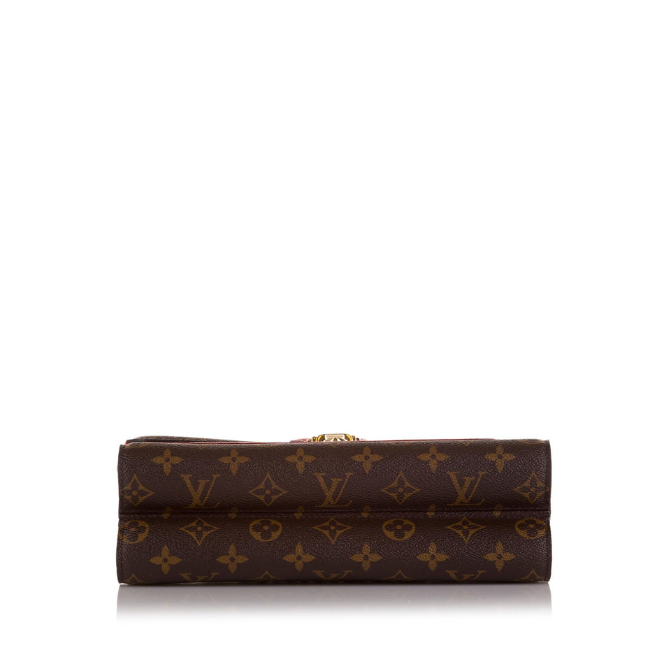 Louis Vuitton Monogram Victoire (SHG-tVgQig)