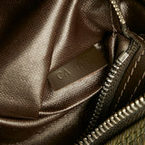 Louis Vuitton Palana Toiletry (SHG-37432)