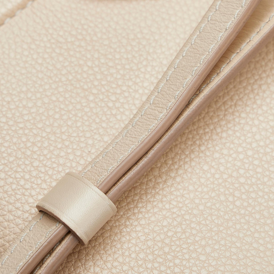 Louis Vuitton Rose Des Vents PM (SHG-7iEHws)