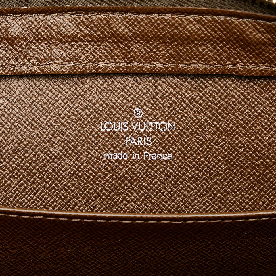 Louis Vuitton Taiga Baikal (SHG-7I1mhr)