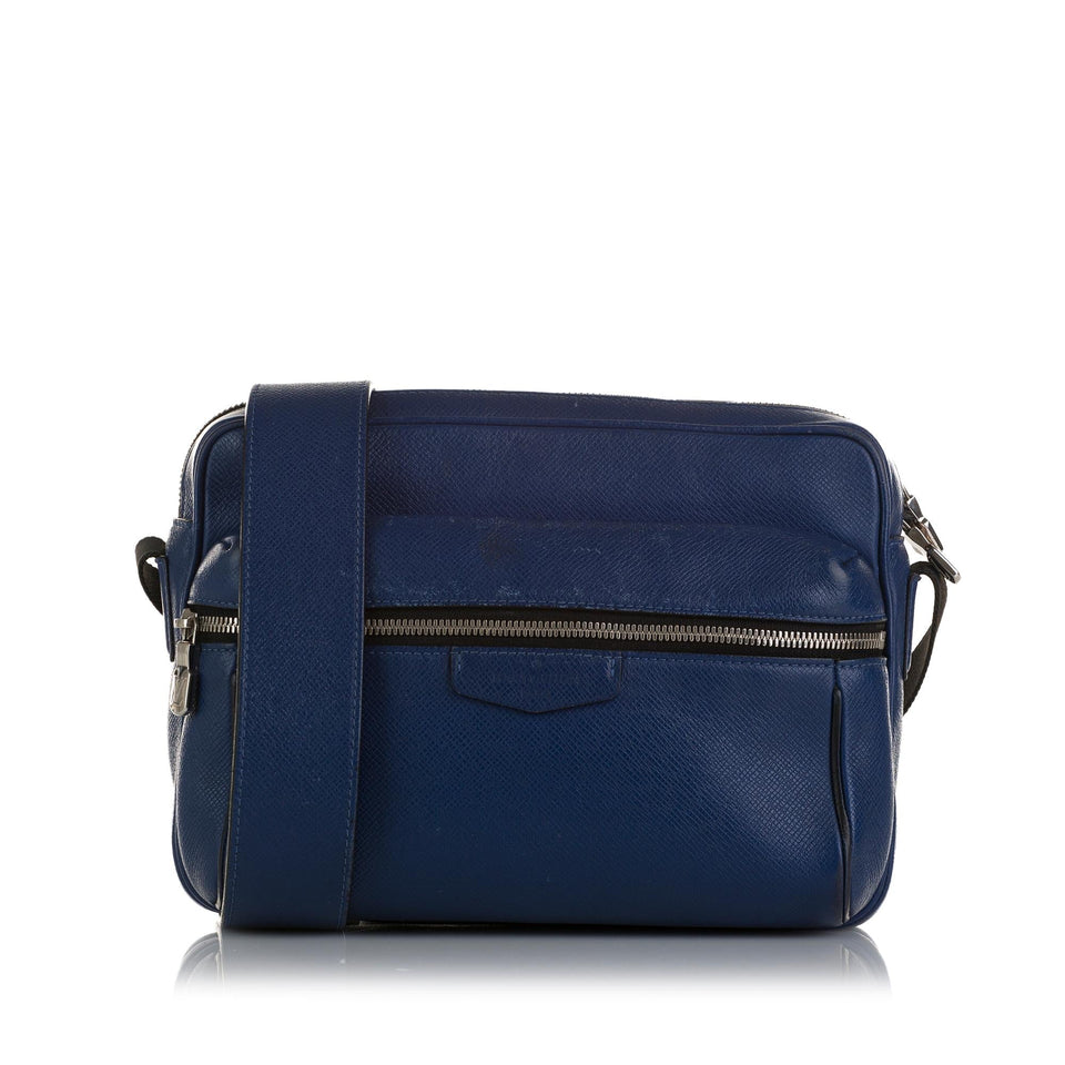 Louis Vuitton Taiga Outdoor Messenger PM (SHG-UqcHzF)