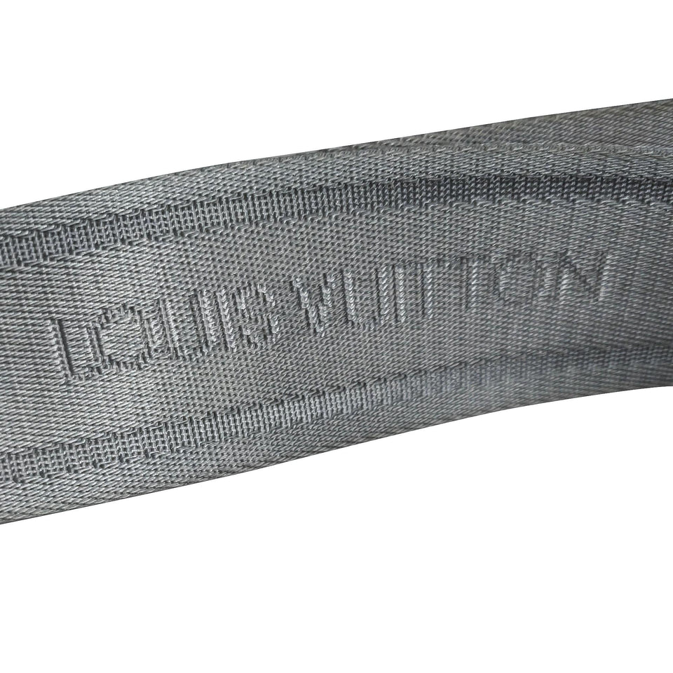 Louis Vuitton Taiga Roman MM (SHG-35539)