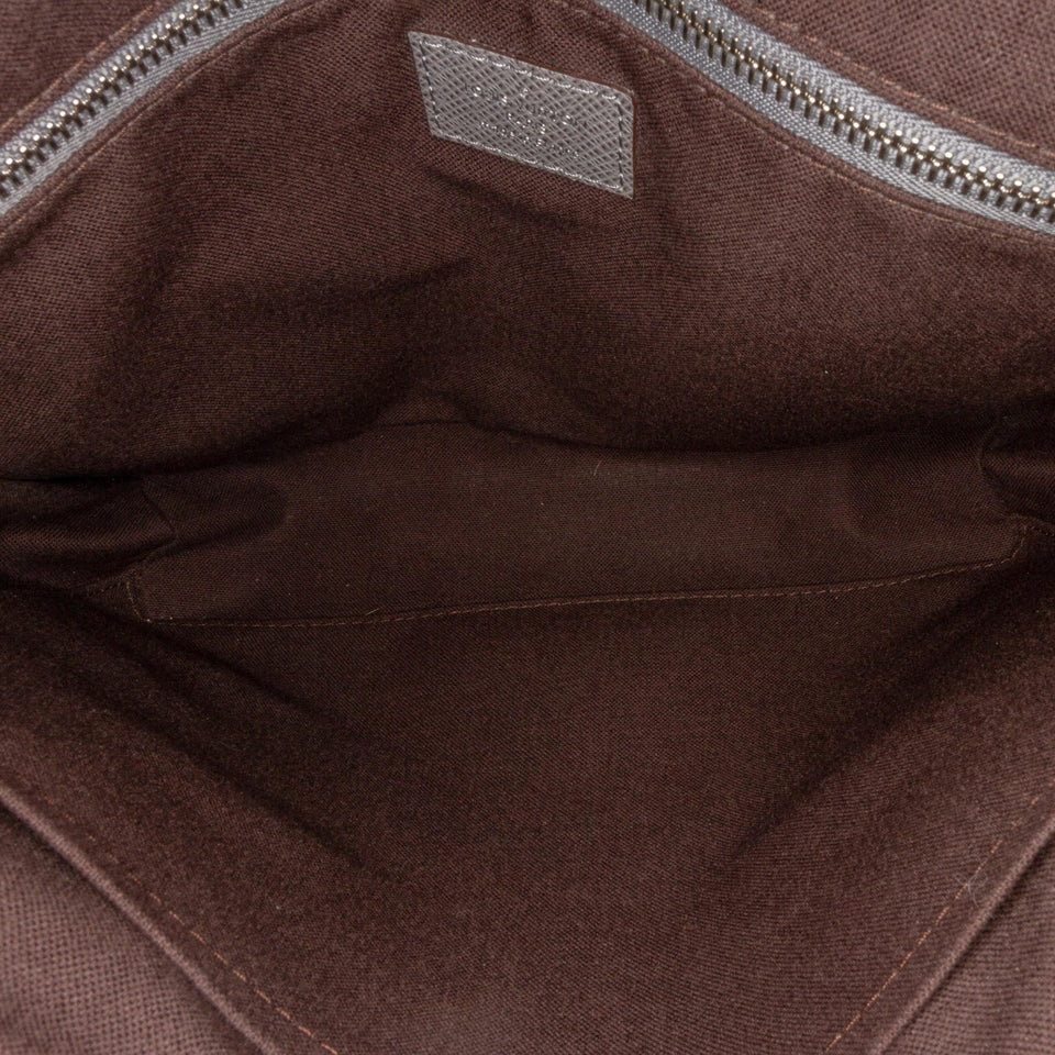 Louis Vuitton Taiga Roman MM (SHG-35539)