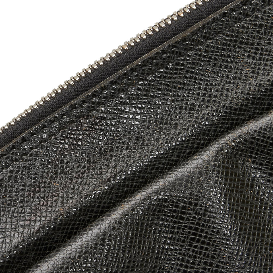 Louis Vuitton Taiga Sayan (SHG-dzbalD)