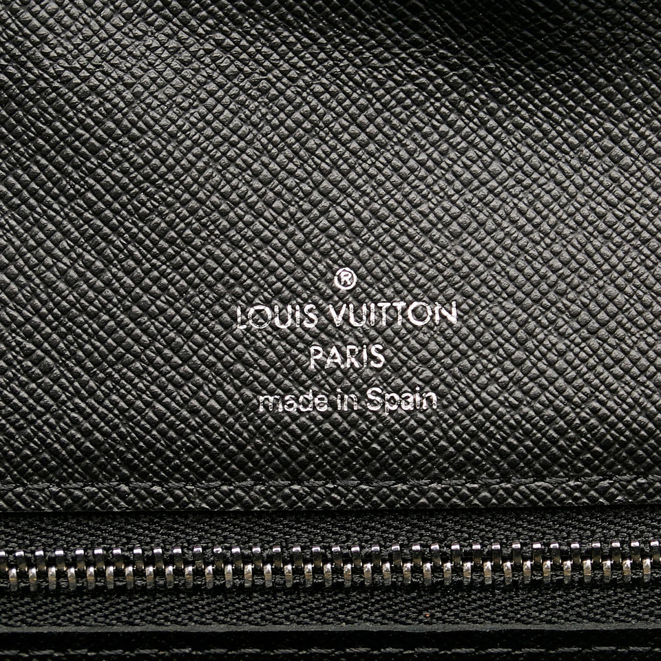 Louis Vuitton Taiga Selenga (SHG-kkI6hN)