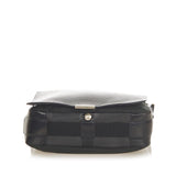 Louis Vuitton Taiga Viktor (SHG-32143)