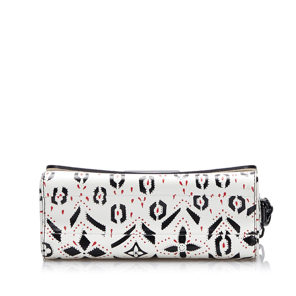 Louis Vuitton Twist MM (SHG-e4YXT1)