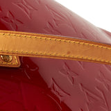 Louis Vuitton Vernis Bellevue GM (SHG-vySzNk)