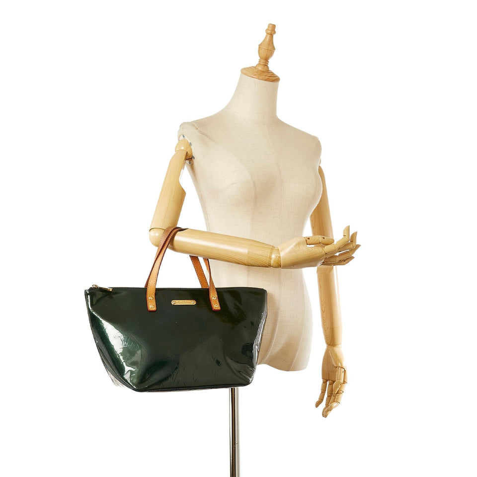 Louis Vuitton Vernis Bellevue PM (SHG-31962)