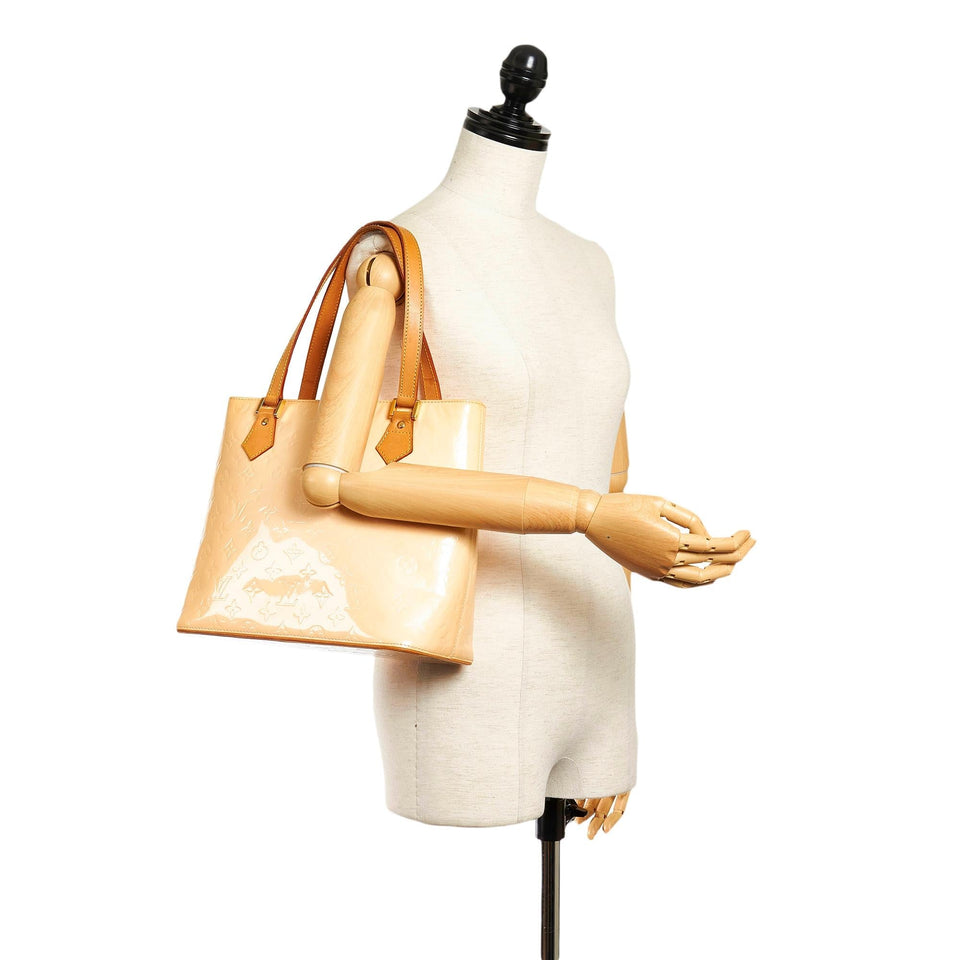 Louis Vuitton Vernis Houston (SHG-32195)