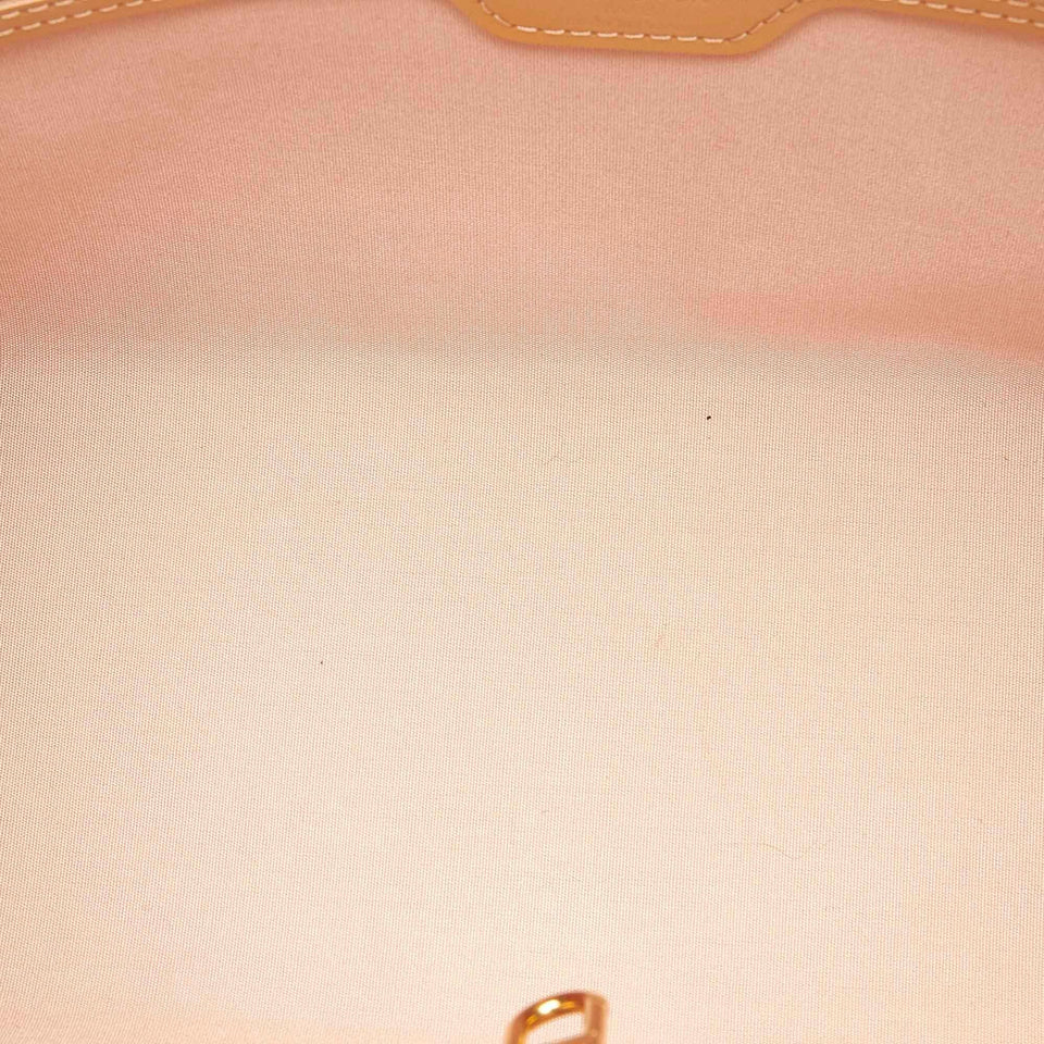 Louis Vuitton Vernis Wilshire PM (SHG-32142)