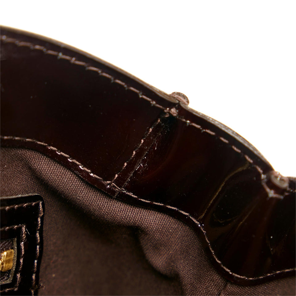 Louis Vuitton Vernis Wilshire PM (SHG-34339)