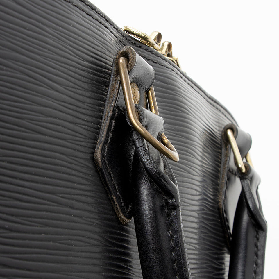 Louis Vuitton Vintage Epi Leather Alma PM Satchel (SHF-15701)