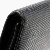 Louis Vuitton Vintage Epi Leather Porte Tresor International Wallet - FINAL SALE (SHF-15360)