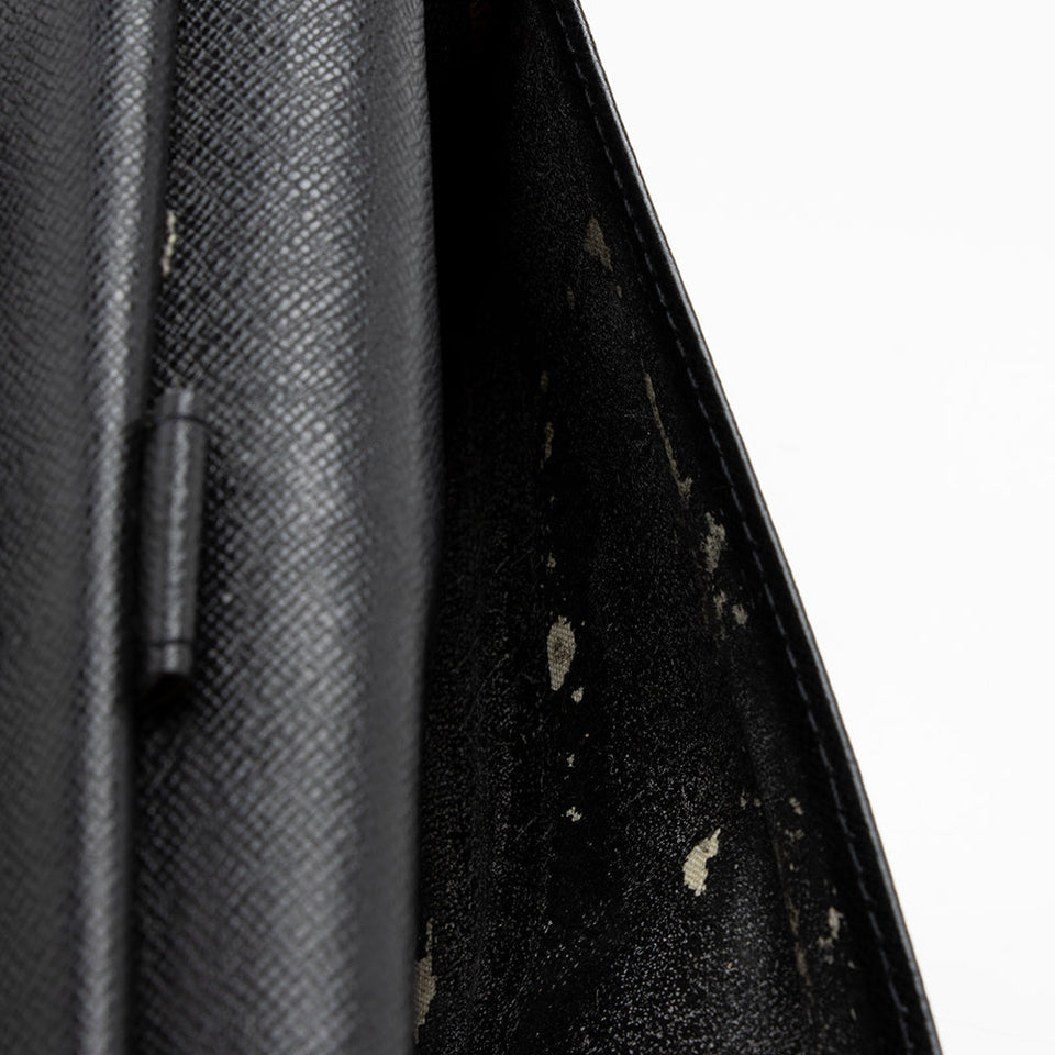 Louis Vuitton Vintage Epi Leather Porte Tresor International Wallet - FINAL SALE (SHF-15360)