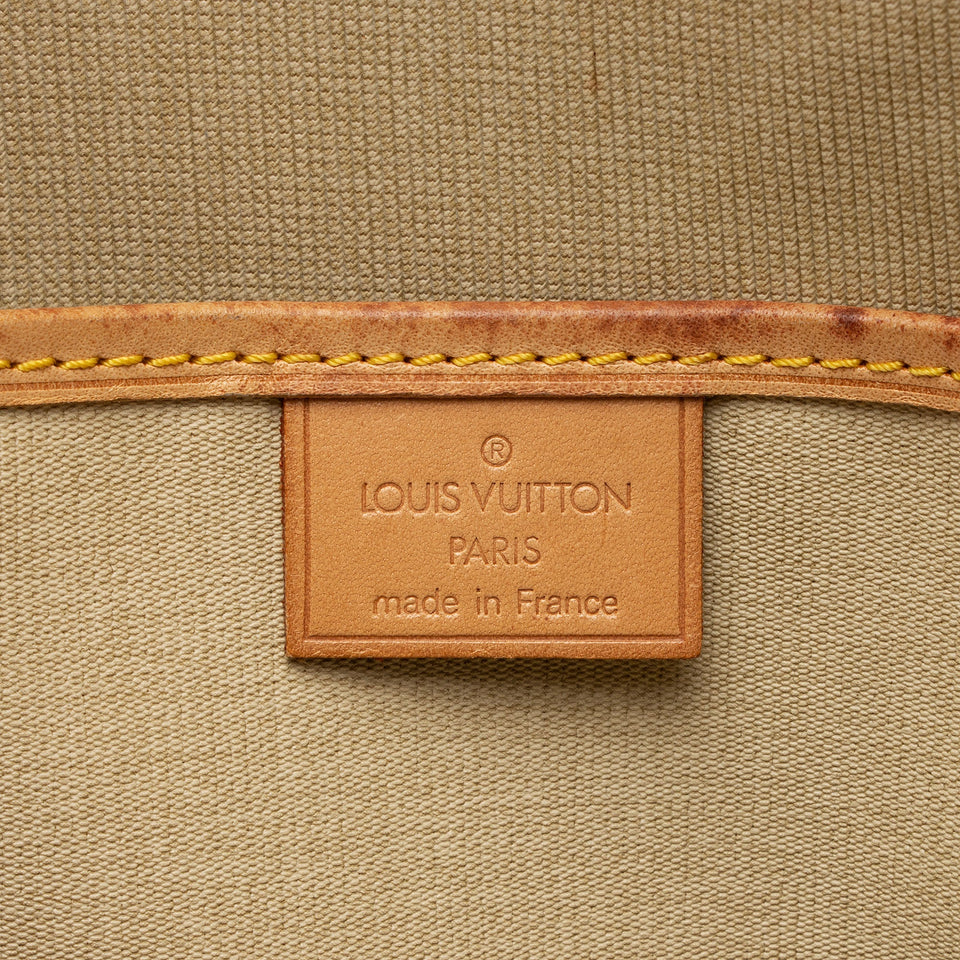 Louis Vuitton Vintage Monogram Canvas Excursion Tote (SHF-KMEXVf)