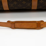 Louis Vuitton Vintage Monogram Canvas Keepall Bandouliere 50 Duffle Bag (SHF-20373)