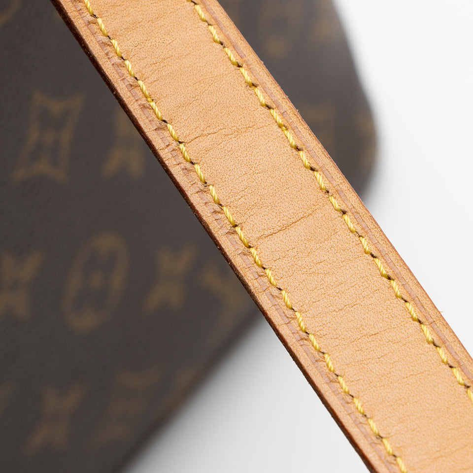 Louis Vuitton Vintage Monogram Canvas Luco Tote (SHF-22141)